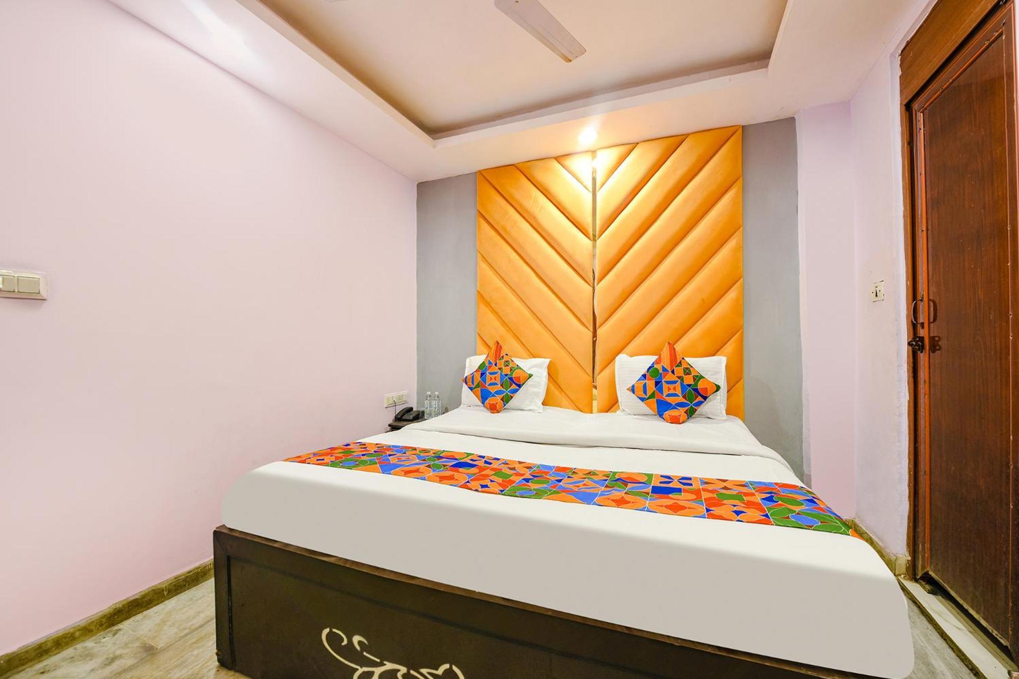Fabhotel Pp Residency Tilak Nagar Nueva Delhi Exterior foto