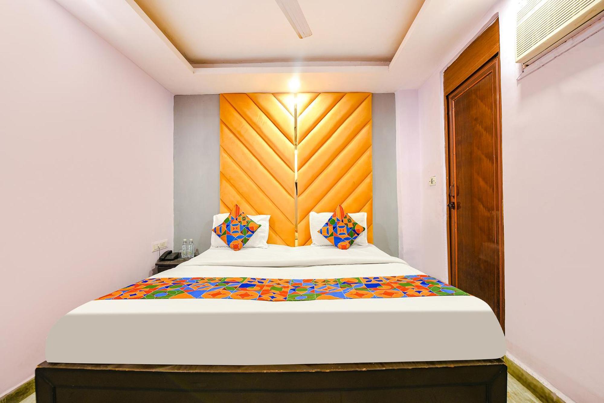 Fabhotel Pp Residency Tilak Nagar Nueva Delhi Exterior foto